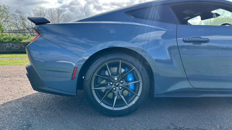 Ford Mustang 5.0 V8 Dark Horse 2dr Auto Petrol Coupe